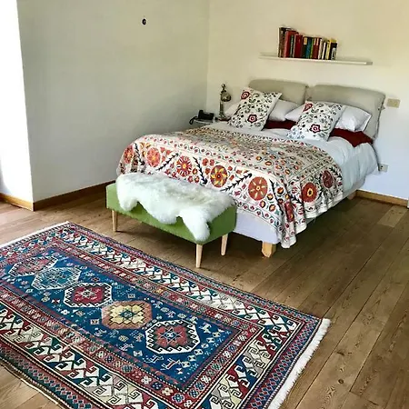Edera Villa